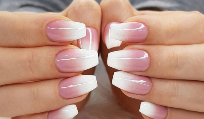 کاشت ناخن بیبی بومر