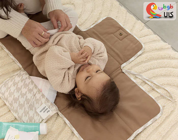 تشک تعویض نوزاد