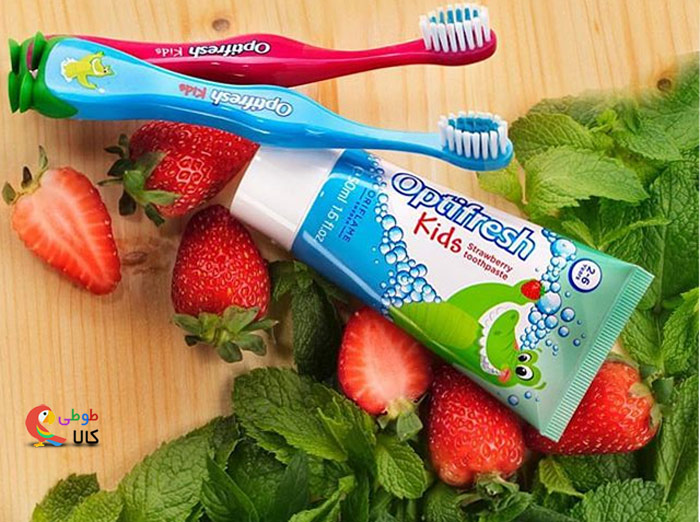 خمیردندان بچه گانه با طعم توت فرنگی