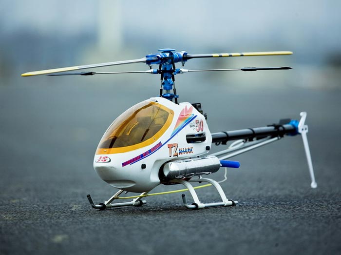 عکس هلیکوپتر کنترلی سوختی