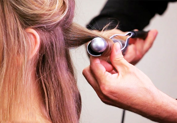 استفاده از دستگاه فر کننده مو