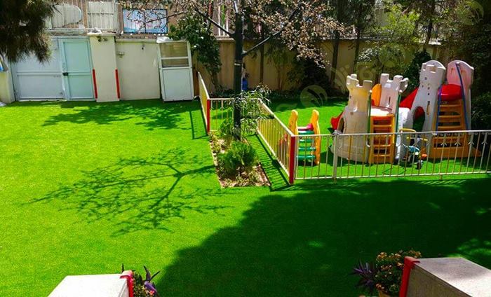 چمن مصنوعی در مهد کودک