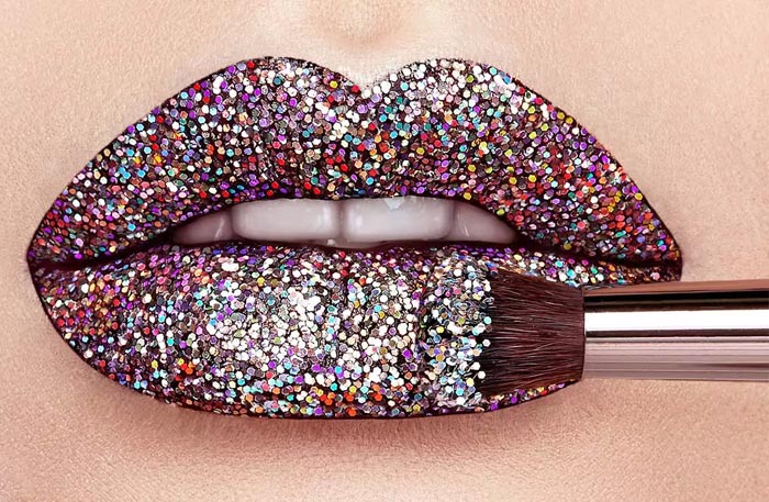 رژ لب اکلیلی