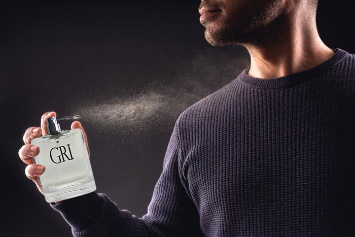 توجه به ماندگاری عطر