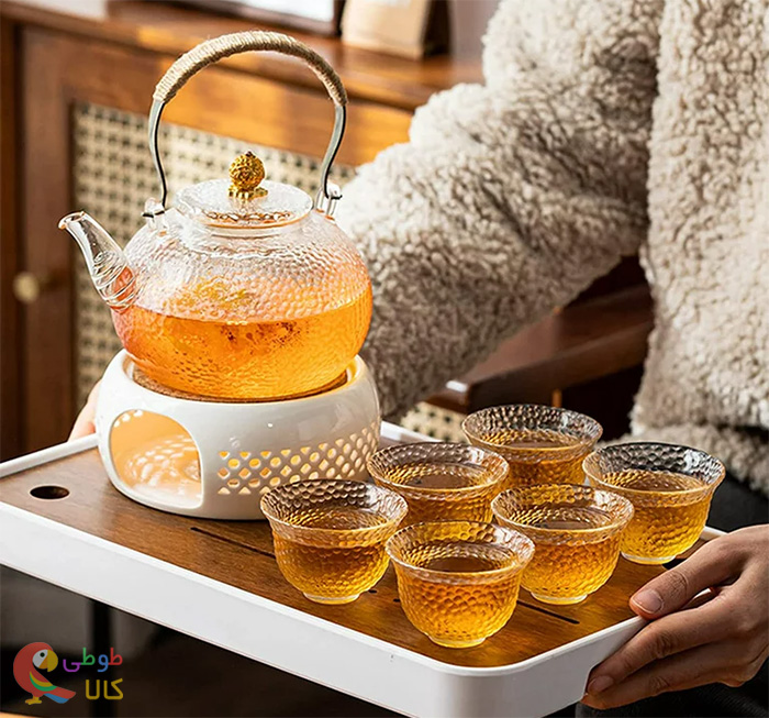 پذیرایی با قوری وارمر دار