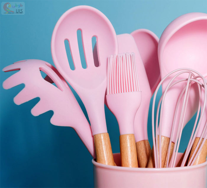 سرویس کفگیر و ملاقه سیلیکونی با دسته چوبی بامبو