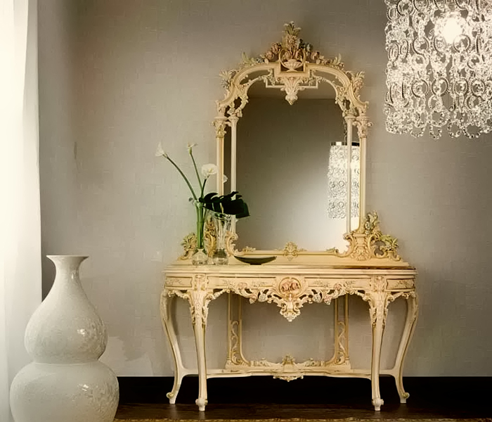 عکس آینه کنسول سلطنتی