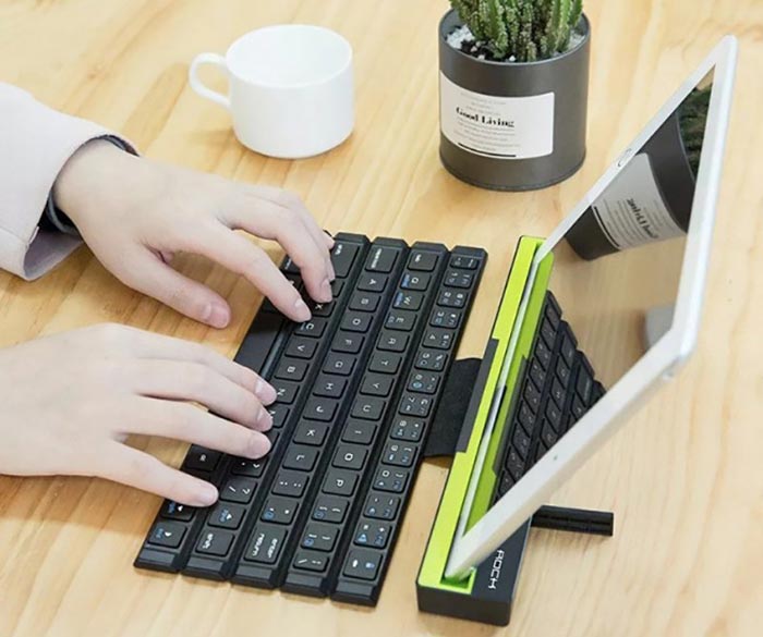 عکس صفحه کلید تبلت