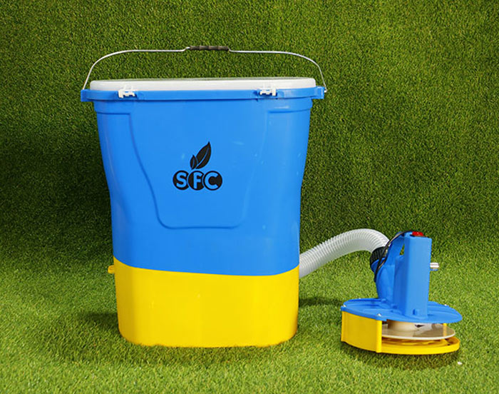 عکس کودپاش کشاورزی خرطومی