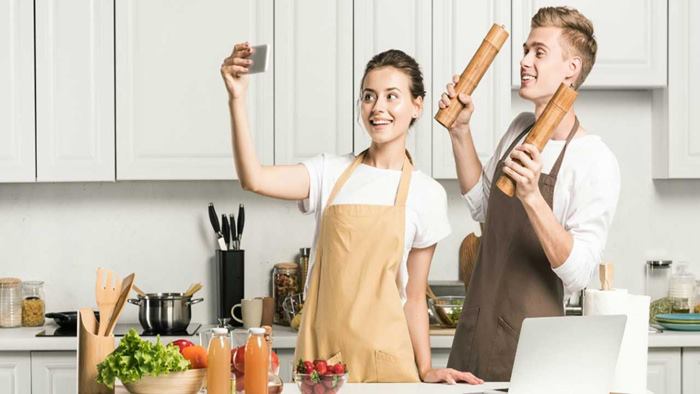 پیش بند آشپزخانه