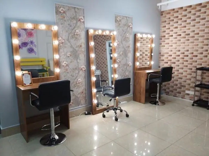 عکس آینه گریم چراغ دار