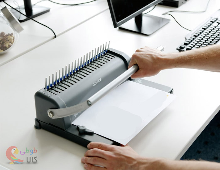 استفاده از دستگاه صحافی فنر زن