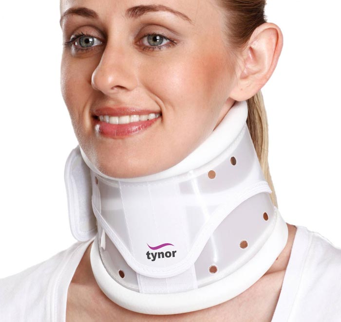 گردنبند طبی سخت یا خشک