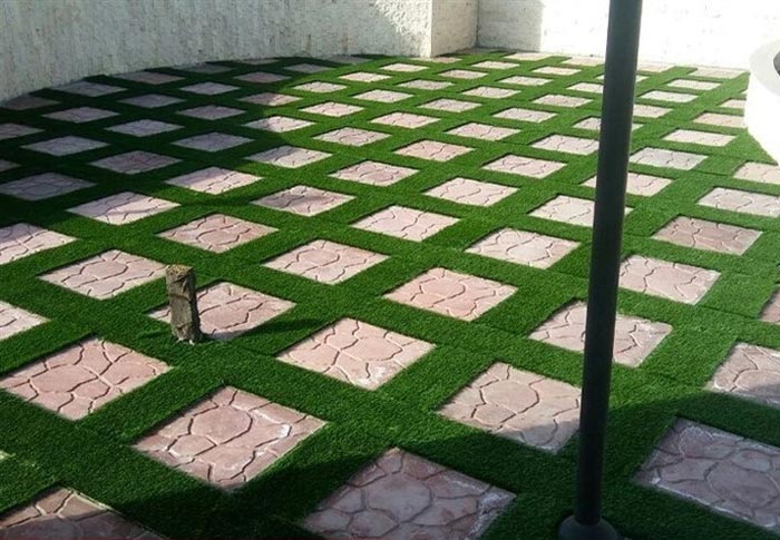 عکس چمن مصنوعی نواری