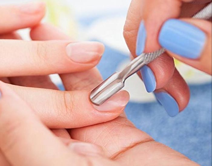 نحوه استفاده از عقب زن ناخن
