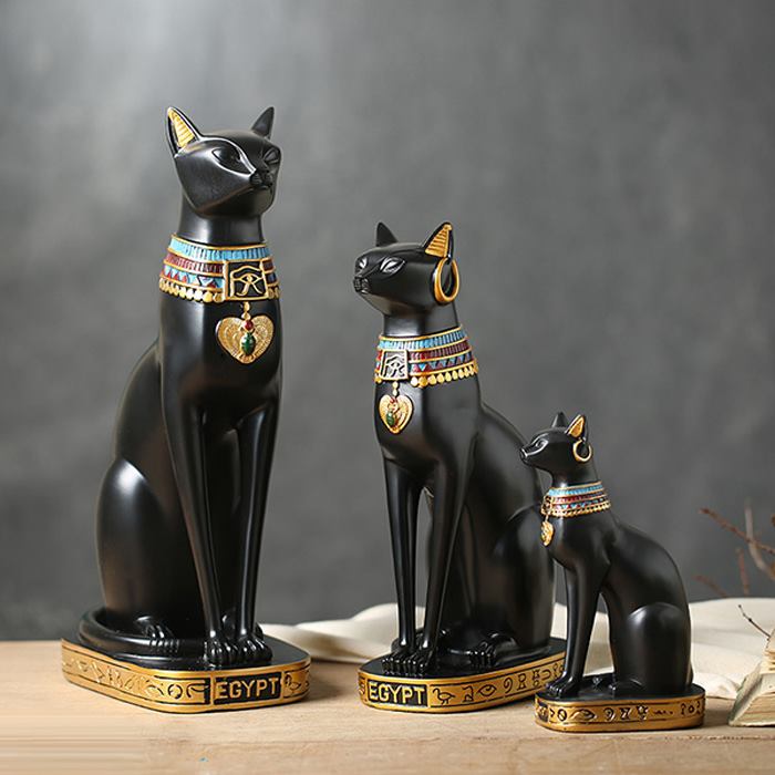 مجسمه گربه های مصری