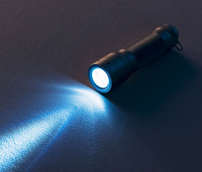 راهنمای خرید چراغ قوه