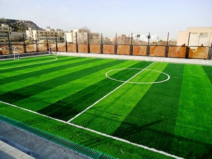 چمن مصنوعی زمین فوتبال