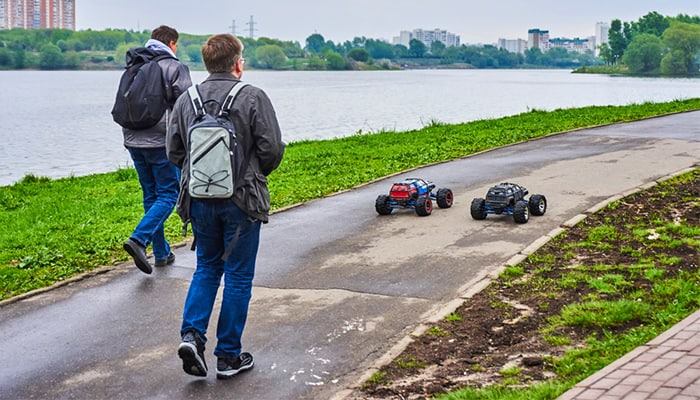 رانندگی ماشین های بازی آر سی