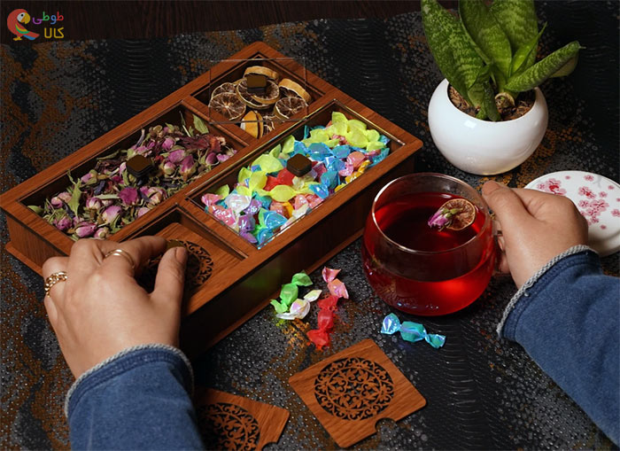 عکس جعبه پذیرایی چوبی