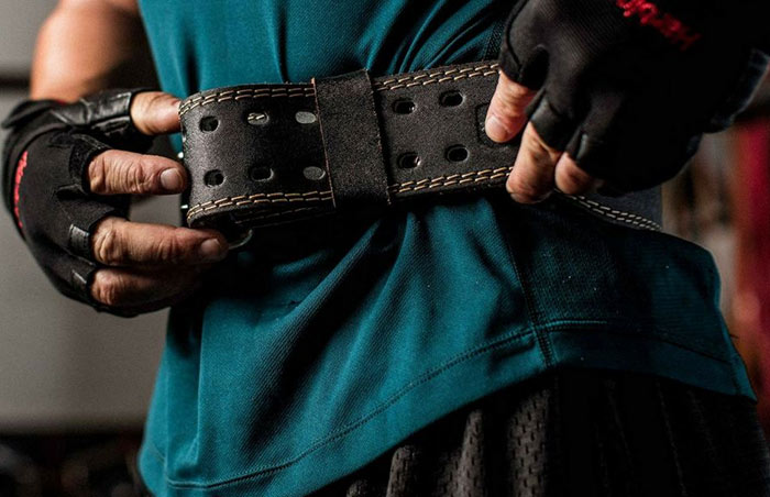 بهترین مدلهای کمربند بدنسازی چرم