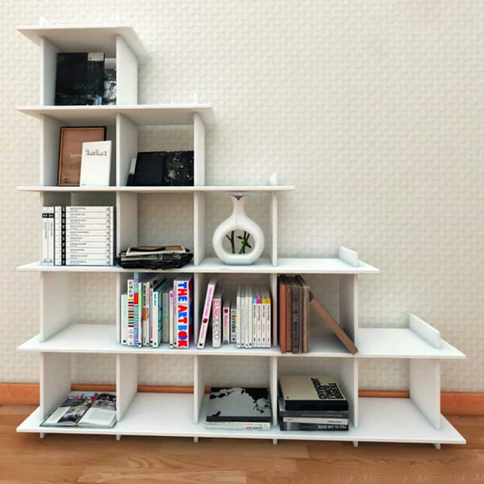 کتابخانه پلکانی