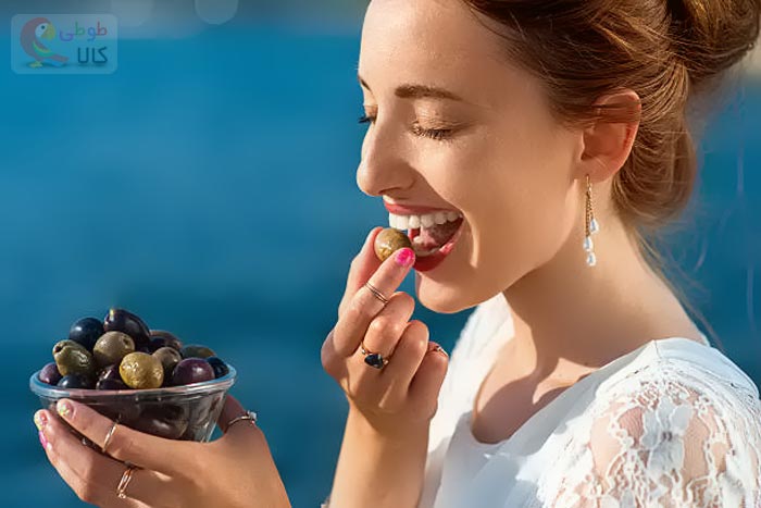 اداب خوردن زیتون