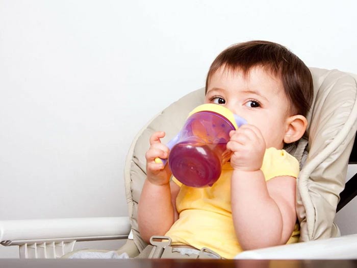 راهنمای خرید لیوان آبمیوه خوری کودک