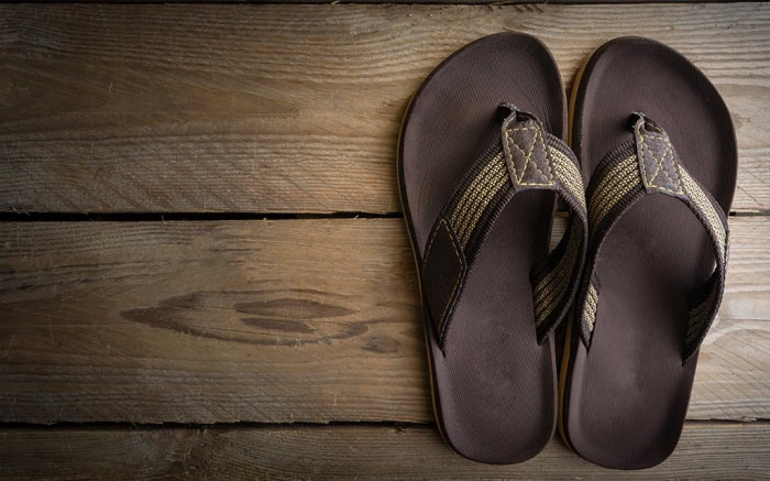 خرید دمپایی لا انگشتی