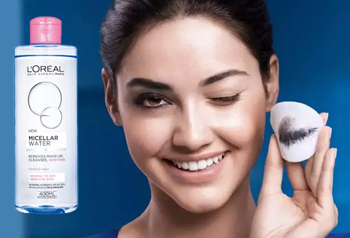 پاک کردن آرایش چشم با میسلار واتر