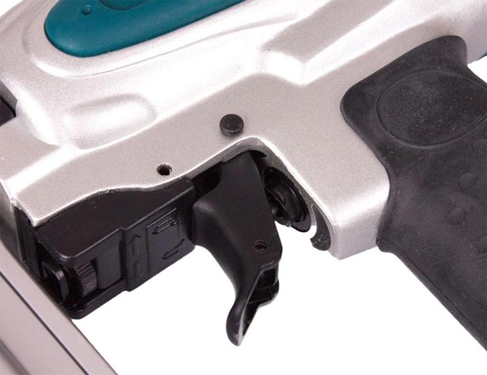 عکس میخکوب ضامن دار