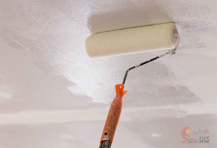 رنگ آمیزی سقف با غلتک رنگ