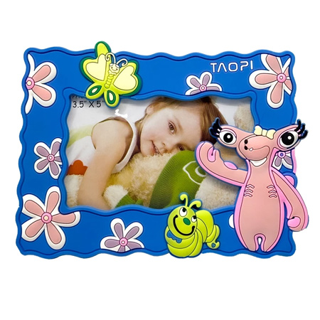 قاب عکس کودک مدل سیلیکونی طرح عصر یخبندان