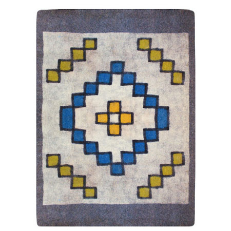 نمد فرش هشت متری گالری ماها جنس پشم بهاره بره