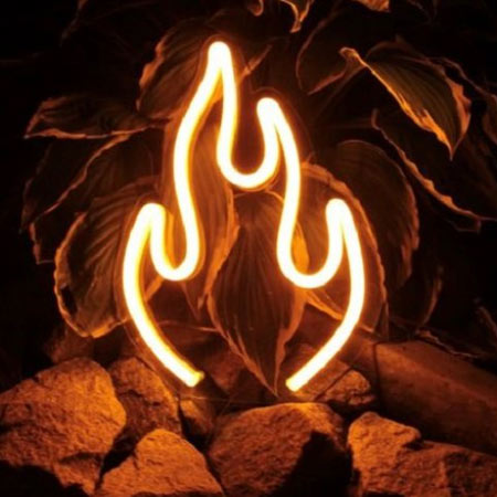 چراغ نئونی دیواری طرح آتش