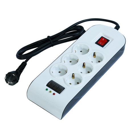 محافظ ولتاژ پارت الکتریک تک فاز با شش عدد پریز ارت دار