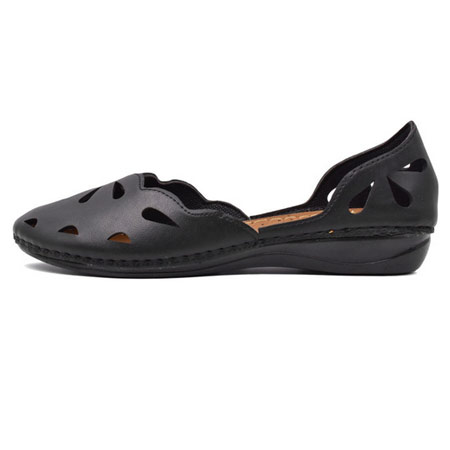 کفش زنانه شهپر مدل رویا جنس چرم مصنوعی طرح دار