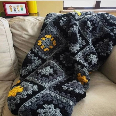 شال مبل دستبافت و قلاب بافی شده جنس کاموا