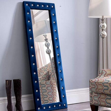 آینه قدی با حاشیه پارچه ای