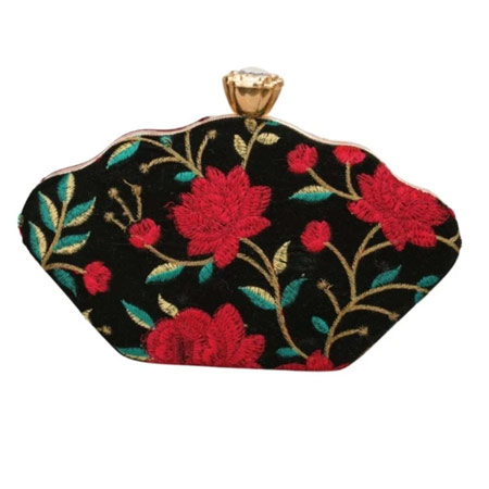 کیف مجلسی زنانه مدل کلاچ جنس مخمل گلدوزی شده