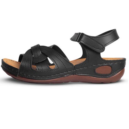 صندل زنانه مدل تیراژه رنگ مشکی جنس چرم مصنوعی چسبی