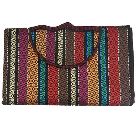 زیرانداز سفری 8 نفره طرح جاجیم جنس الیاف مصنوعی