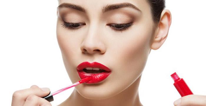 رژ لب مایع قرمز