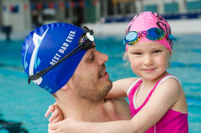 انتخاب سایز کلاه شنا