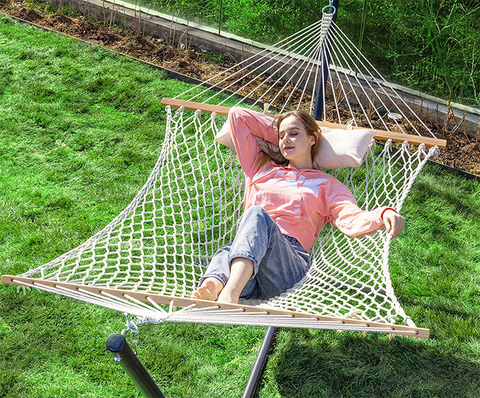 jتخت اویز توری پایه دار