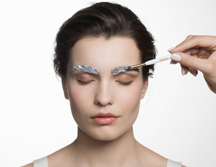 نحوه استفاده از رنگ ابرو