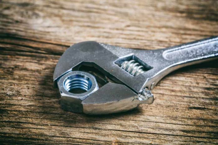 کاربرد آچار فرانسه